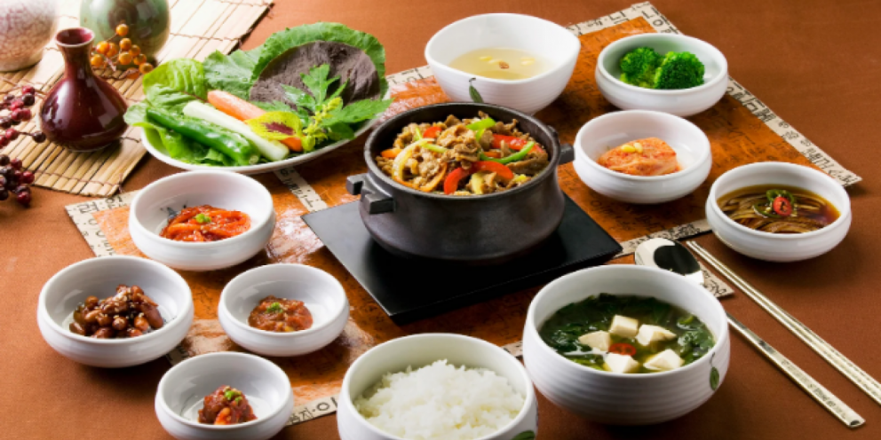 Pengantar Masakan Restoran Tradisional Korea